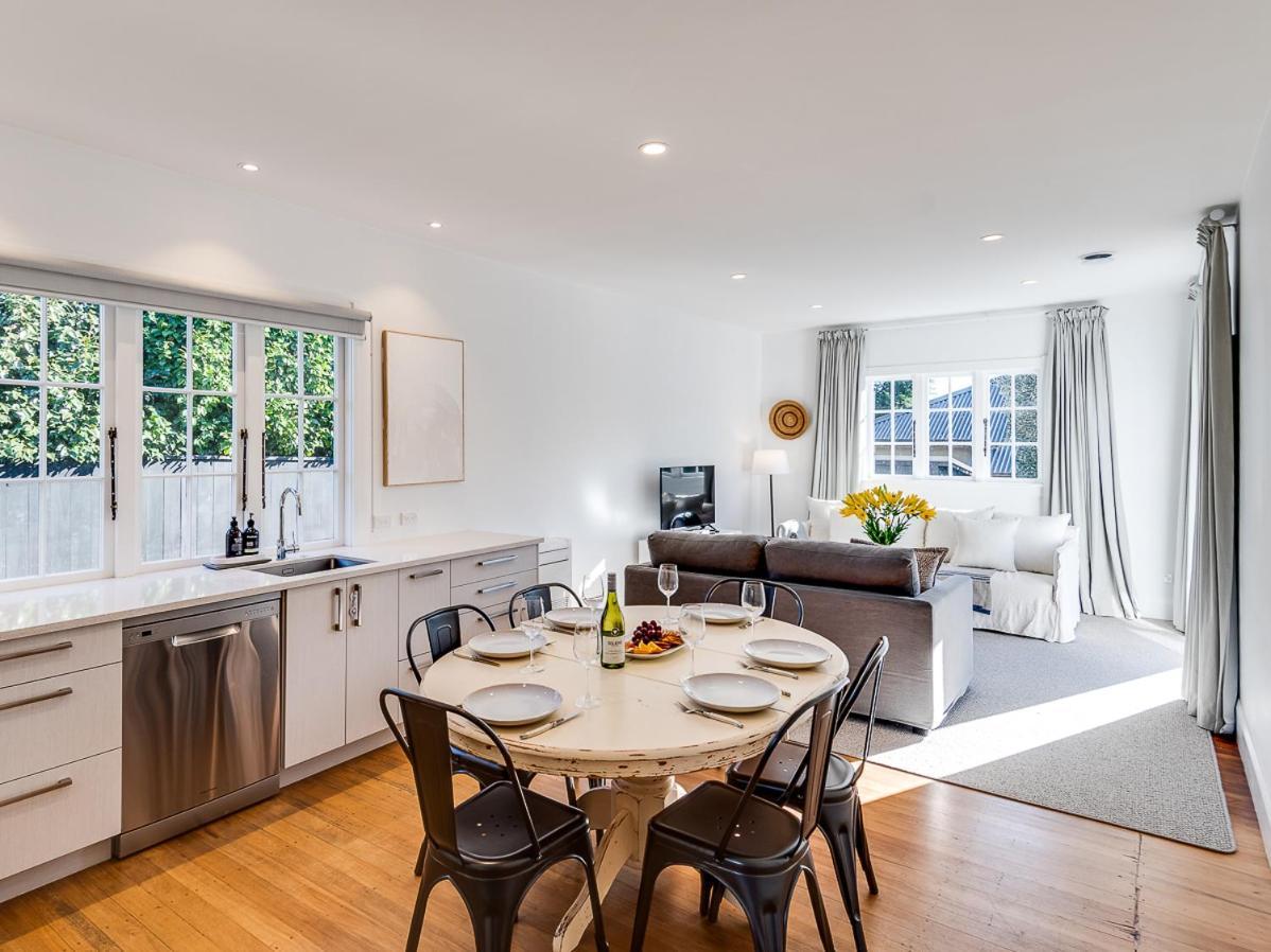 Gem On Gillean - Havelock North Holiday Home 외부 사진
