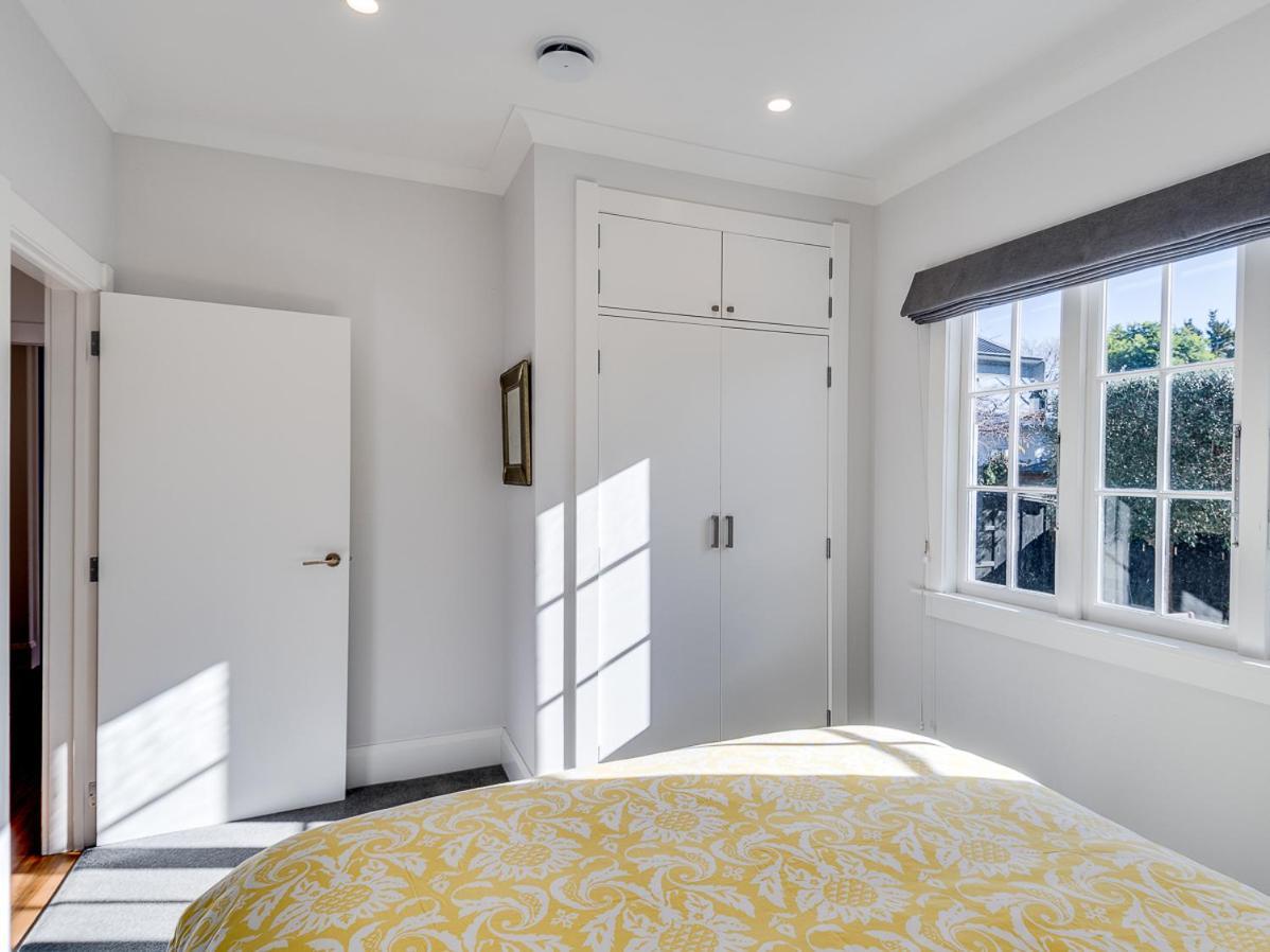 Gem On Gillean - Havelock North Holiday Home 외부 사진